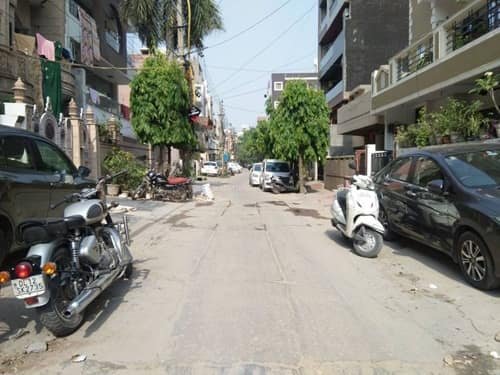 Bank Enclave Laxmi Nagar Delhi: Location, Connectivity, Pin Code