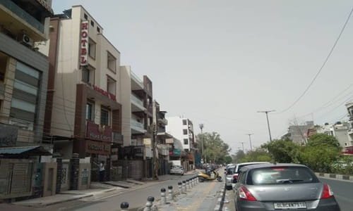 Saini Enclave, Karkardooma, New Delhi: Location, Connectivity, Lifestyle